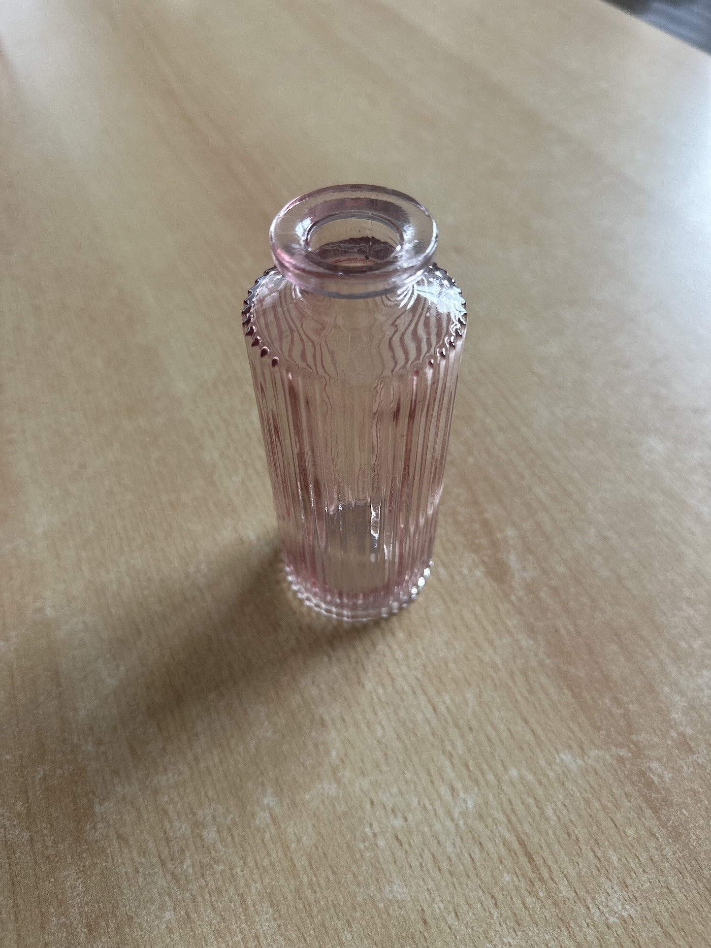 vaza-mala-svetle-ruzova2